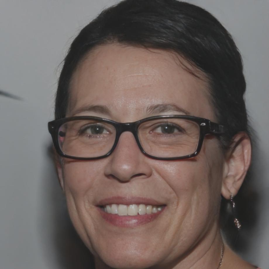 Portrait de Bastien Lenoir, analyste financier